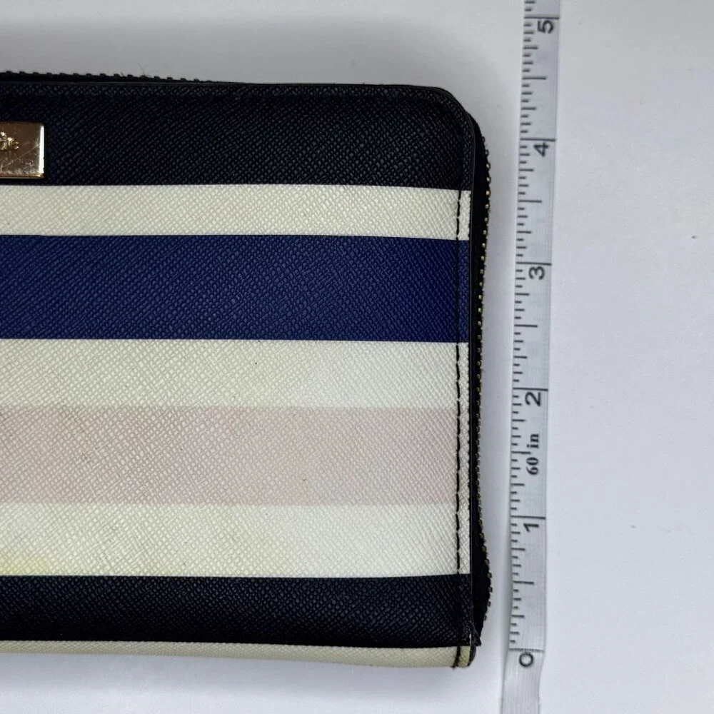 kate spade new york Women's Alvy Laurel Way Printed Cruisestrp Wristlet Wallet